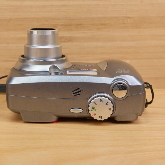 Kodak EasyShare DX4530 5MP Digital Camera, with 3x Optical Zoom - Picture 4 of 8